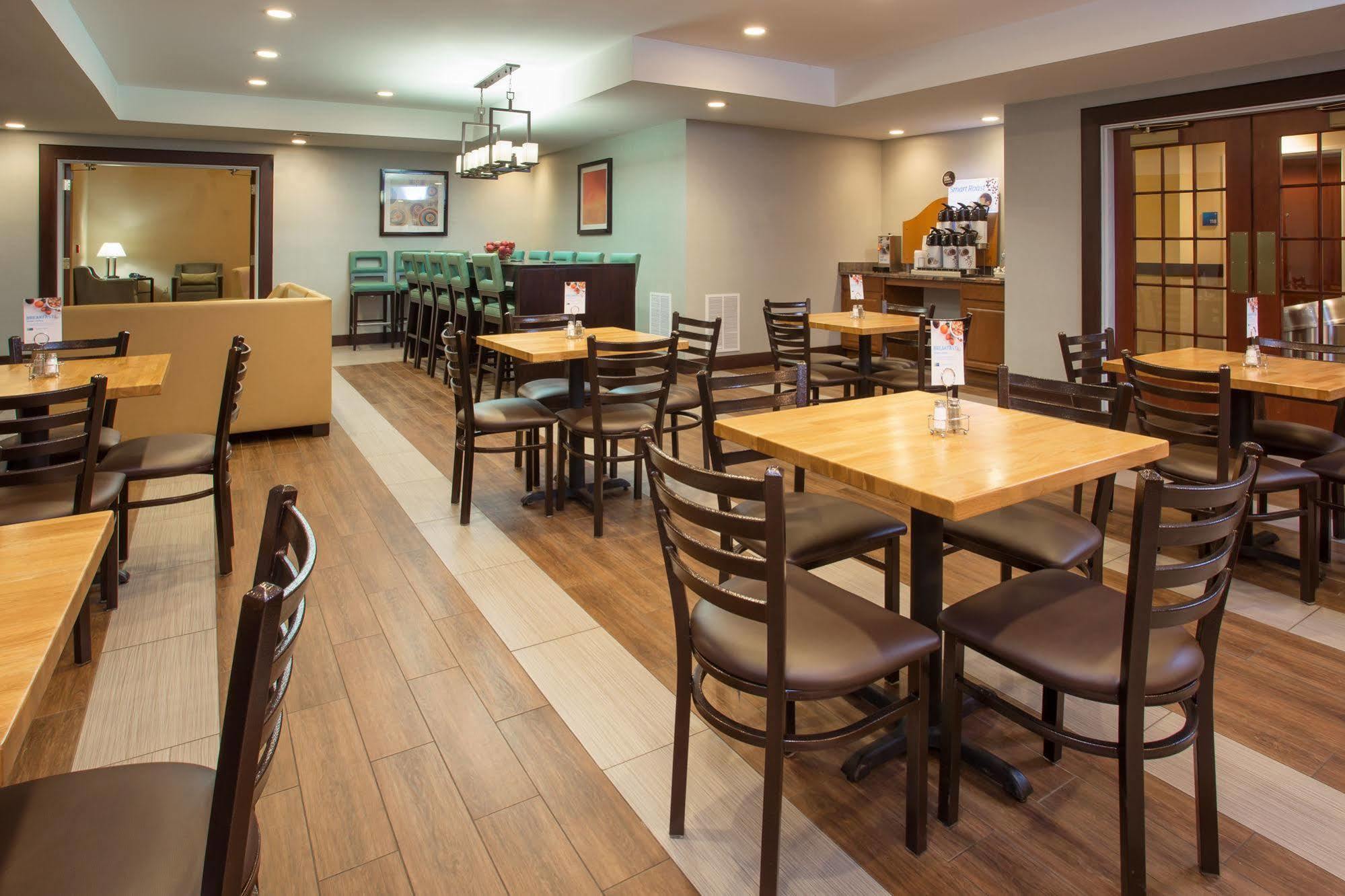 Holiday Inn Express Lexington Southwest Nicholasville By Ihg Kültér fotó