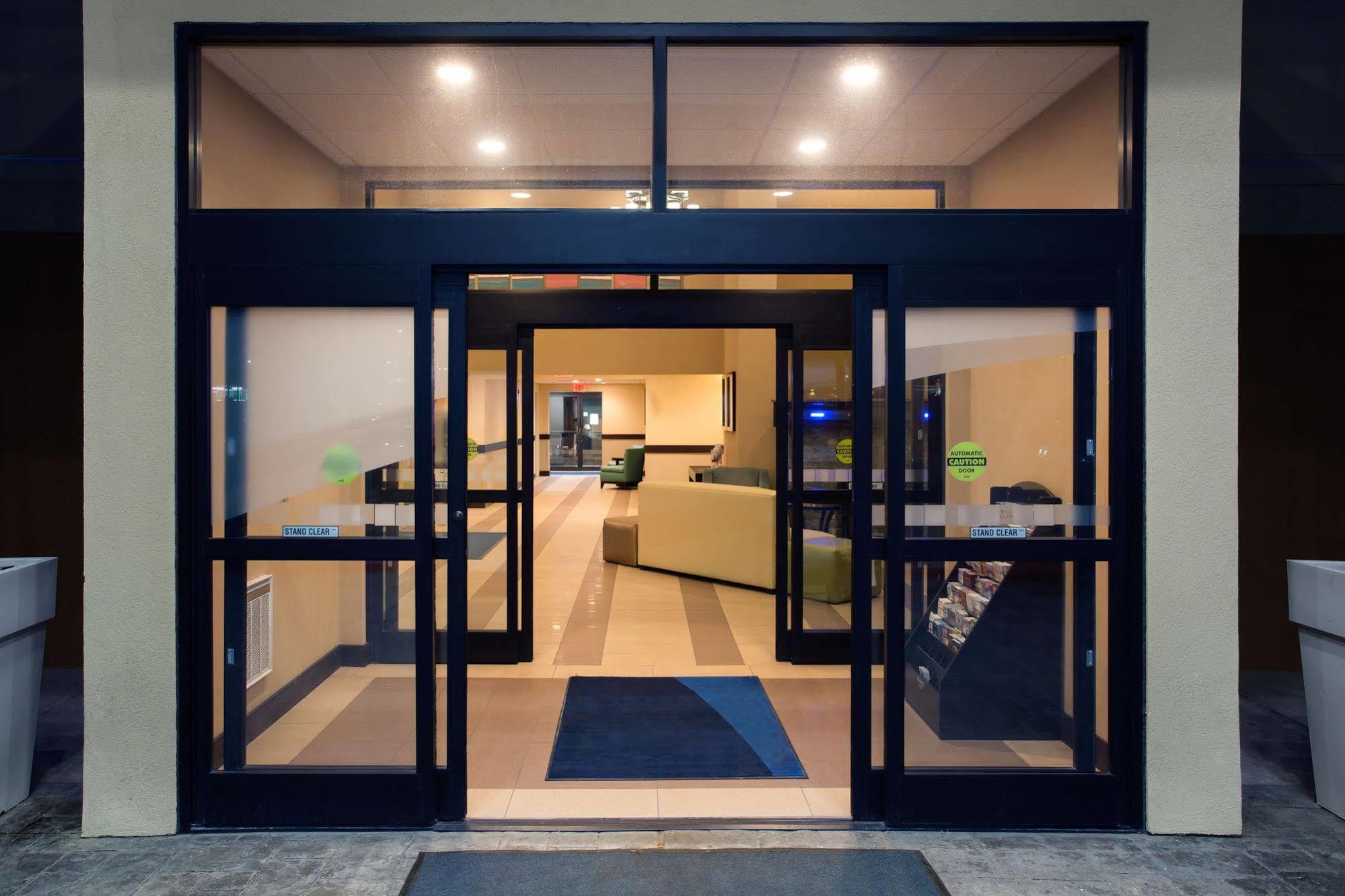 Holiday Inn Express Lexington Southwest Nicholasville By Ihg Kültér fotó